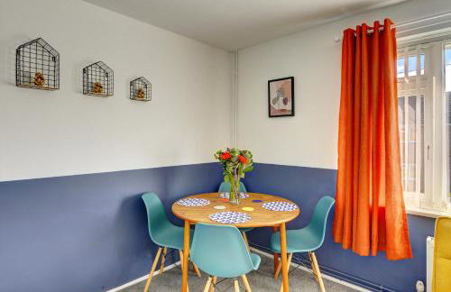 Inspire Homes 2-Bed Sleeps 5 near Leamington & M40 - Foto 6