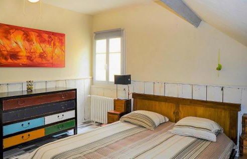 3 Bedroom Awesome Apartment In Autun - Foto 13