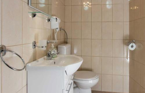 Apartments Djurkovic - Deluxe Studio with Balcony and Garden View - Foto 16