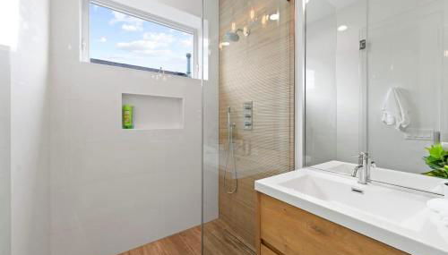 Comfy 3-BD Apt near United Center with Balcony - Foto 4