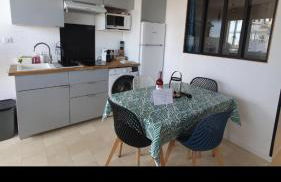 Bel appartement climatisé refait à neuf 100 m de l'océan et toutes commodités 3 e étage sans ascenseur - Foto 7