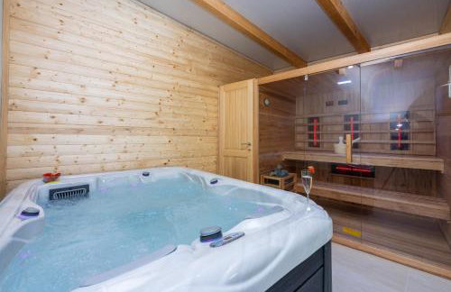 Villa Antani with heated pool, sauna & jacuzzi - Foto 3