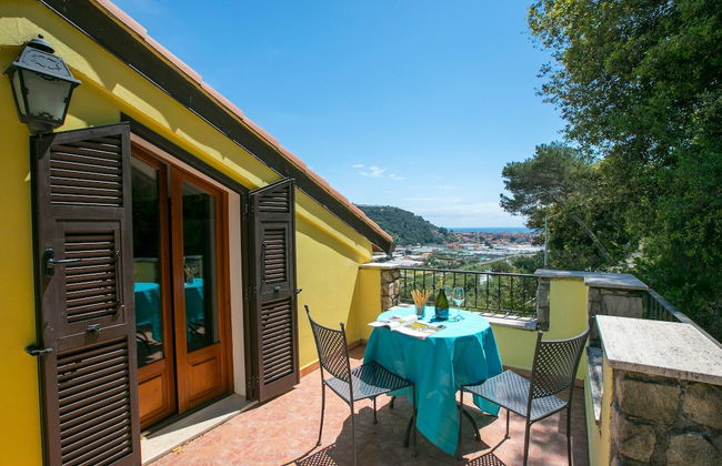 Villa Monte Enrico - Pool And Whirlpool - Foto 14