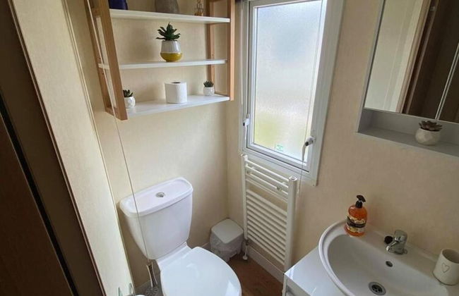 Captivating 3-bed Caravan at Golden Palm Skegness - Foto 10