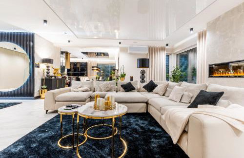 5 Bed Luxury Home In Szczytno - Foto 1