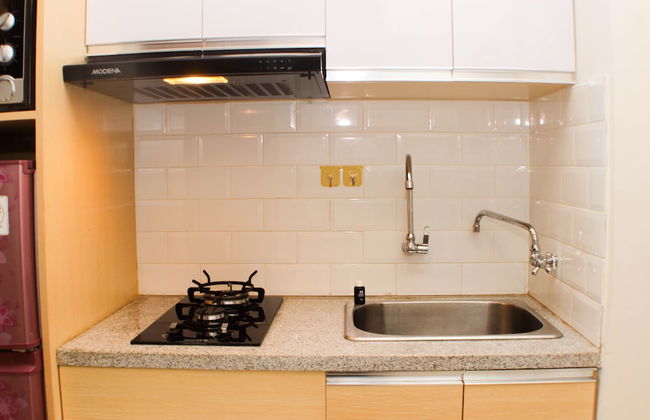 Cozy And Warm Studio At Grand Kamala Lagoon Apartment - Foto 2