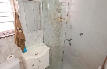 Two-story home with solar-heated pool and 4 bedrooms - Foto 12