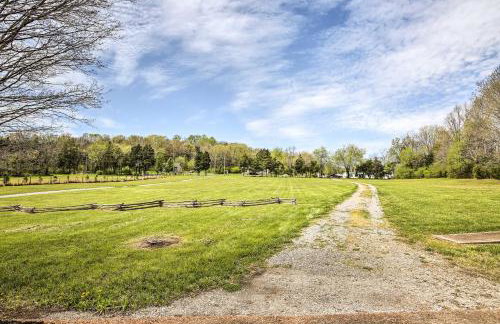 Country Home with Fire Pit 40 Mi to Nashville! - Foto 22