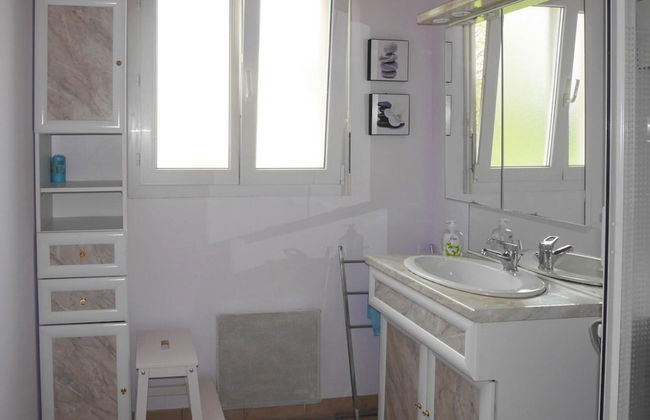 Holiday Home in Plouarzel Near Sandy Beach - Foto 9