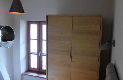 Poles Apart - Foto 10