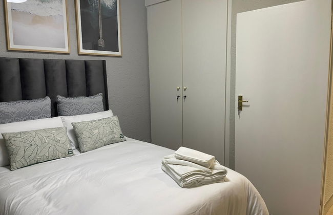 3 Bedroom Apartment in the Heart of Sandton - Photo 9