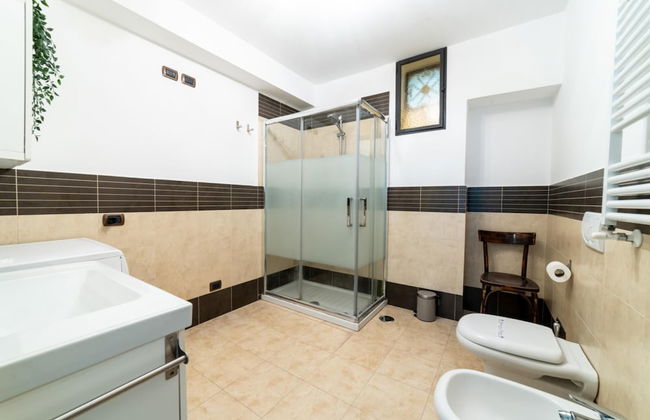 Via Atri 25 in Naples - Foto 20