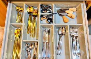 Granja Brasil - Lindo Studio - Com Piscina e Lazer - No Centro de Itaipava - Foto 67