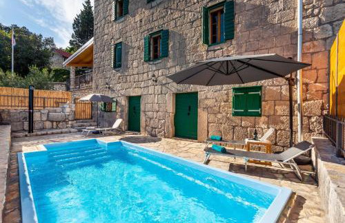 Villa Lazini Dvori - Foto 1