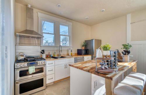 Dream Two-Bedroom in Laurelhurst - 97 WalkScore - Photo 13