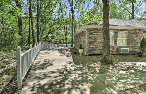 Trout Fishing Retreat on White River with Patio - Foto 17