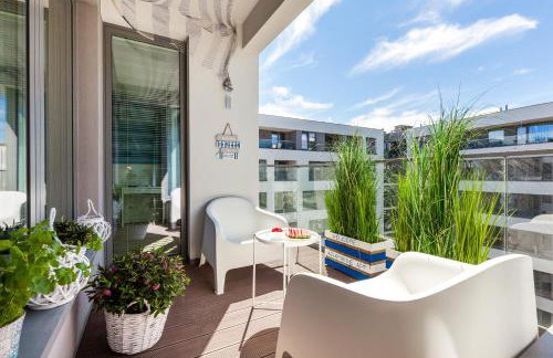 Plac Unii Aquamarine Premium Apartment - Photo 3