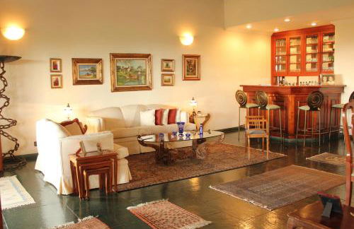 Aconchegante casa na Granja Viana - Foto 52