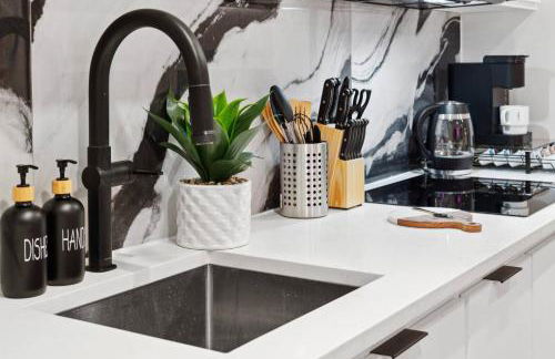 Peaceful 1-BR Stay w/ Putting Green near Downtown - Foto 25