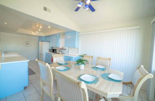 Ocean View / Pool Table / Surfboards / Beach Bikes - Foto 7