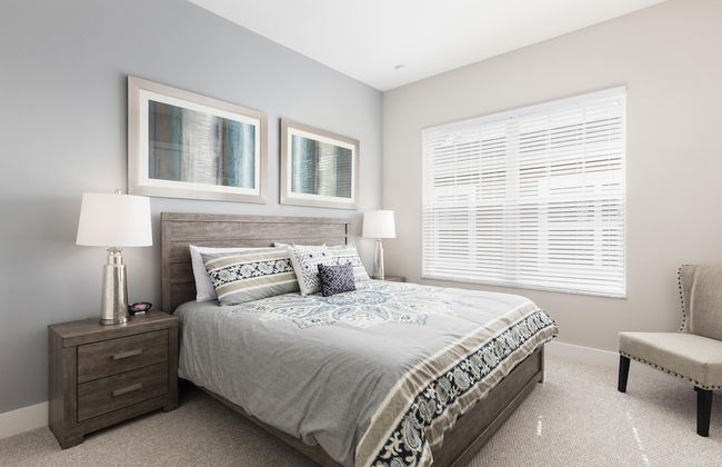 4 BR 4 BA Villa 5min Disneyworld 1804ft BBQ - Foto 1