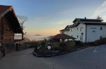 Kastanienhof Apartment Hotel - Foto 1