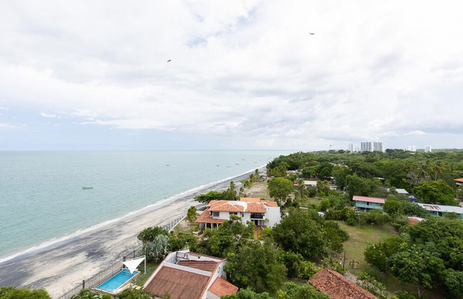 The Farallon Beach Condo by Acomodo - Foto 14