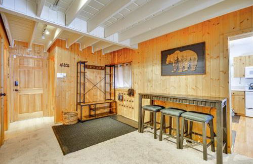 Solitude Mountain Cabin Creek-Side View and Hot Tub - Foto 11