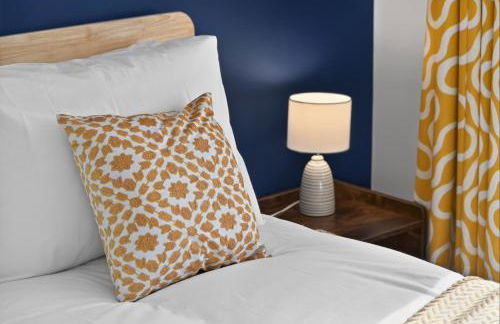 Comfy City Base with Free Parking Walk Everywhere - Foto 18