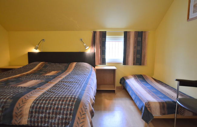 Holiday Home in Robertville Near Lake & Sauna - Foto 18