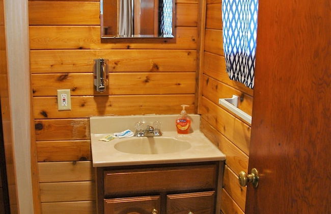 Gwin's Lodge & Roadhouse Est. 1952 - Foto 57