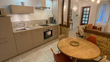 Cocon détente & Balnéo - Foto 4, stove, dishwasher