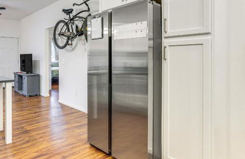 Stroll to Main St Eats! Pet-Friendly Joplin Escape - Foto 11