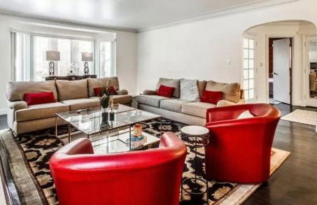 Spacious 5BR - Sleeps 10 - University District home - Photo 18