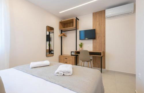 Alysos Luxurious Apartments - Photo 31