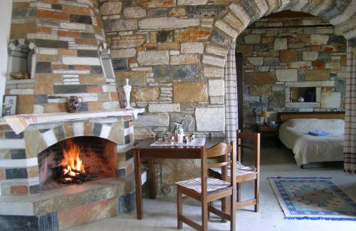 Traditional stone-built cottages Azalas - Foto 10