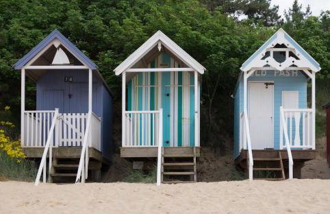 Creative Norfolk Chapel with Piano and Sauna Sleeps 10 - Foto 34