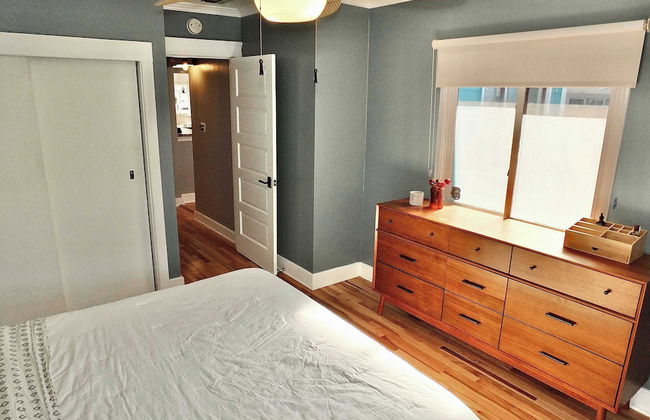 Beach City Craftsman - Walk to Beach - Foto 9