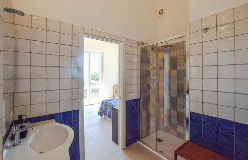 5 Bedroom Nice Home In Bovalino - Foto 25