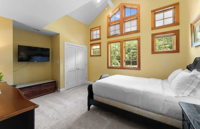 Boathouse Cove by Avantstay Pool + Swim Dock Hot Tub - Foto 41