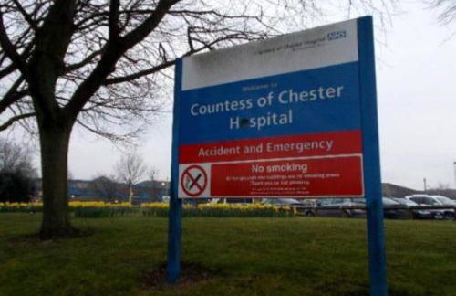 Charming 3BDR House By Homestyles Hosts Short Lets & Serviced Accommodation Hoole With Free Parking & Free WiFi - Photo 35