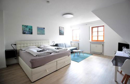 City Apartment - Old Main Bridge, own garage parking space - Foto 1