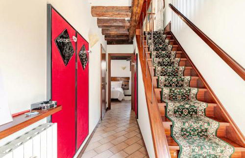 Murano Glass Residence - Photo 19