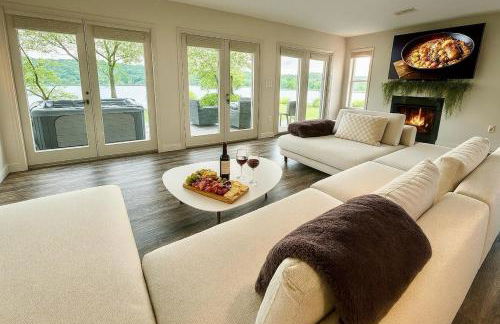 River Front Home Good for Family and Groups - Foto 8