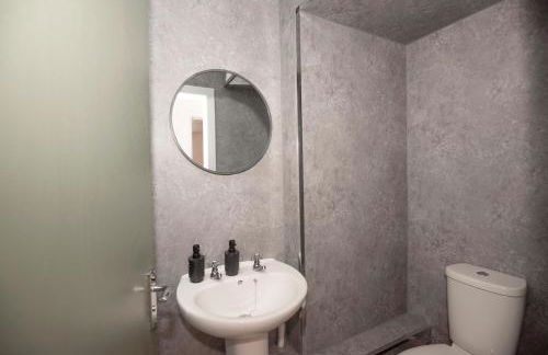 Stylish 2-Bed Apartment in Penarth Town Flat 2 - Foto 15