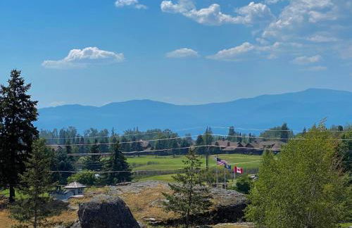 Luxury Townhome in Exclusive Eagle Bend - Photo 49