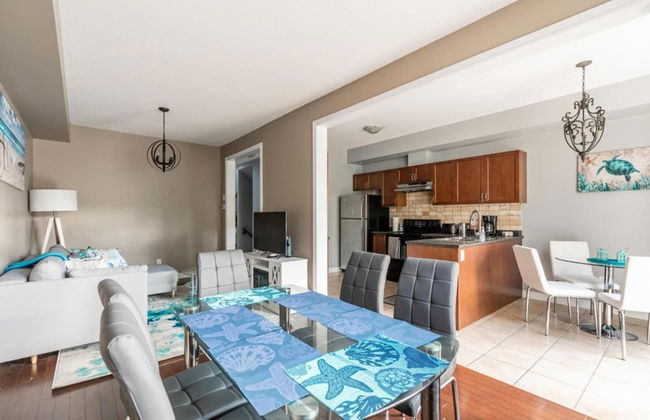 Luxury 3BR 2 5BA Townhome Private HOT TUB GYM BBQ Sauna - Foto 22