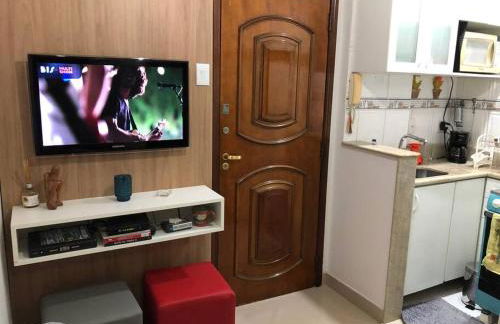 Confortável Apto 1 Quarto Copacabana perto Metrô - Foto 3