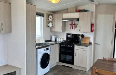 Main South View A8 - Crimdon Dene Holiday Park - Photo 11