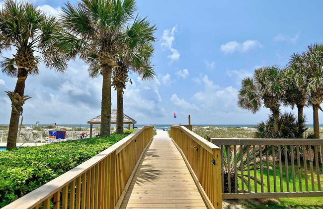 Sandshells Retreat Walk to Beach. Great Area! - Foto 14